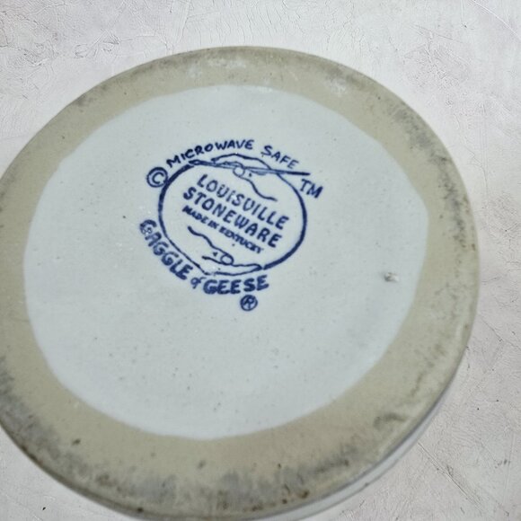 Vtg Set Of 3 Louisville Stoneware Gaggle of Geese Goose Canisters No Lids 6.5" - Picture 15 of 15